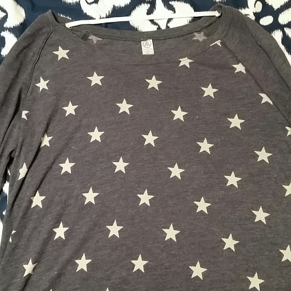 Star Patterned Tunic - Picture 2 of 4